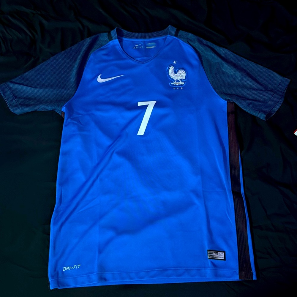 France soccer jersey Griezmann # 7. Nike size small 2016